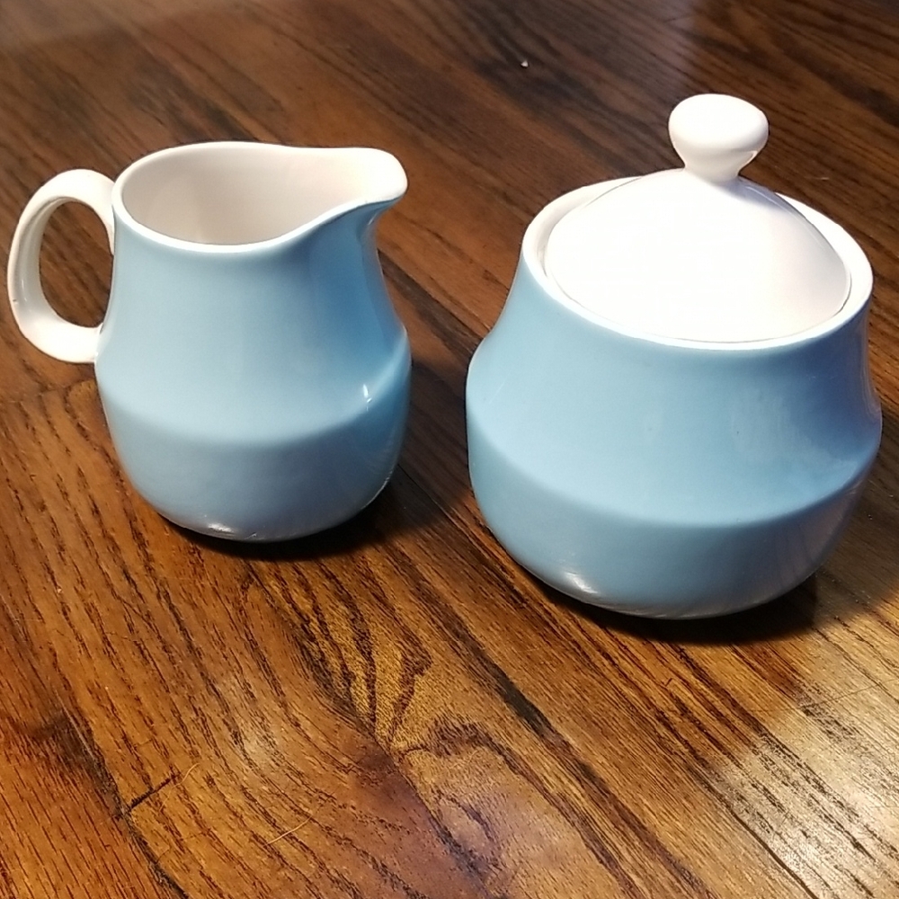 Mikasa Cera-Stone Cream & Sugar Set